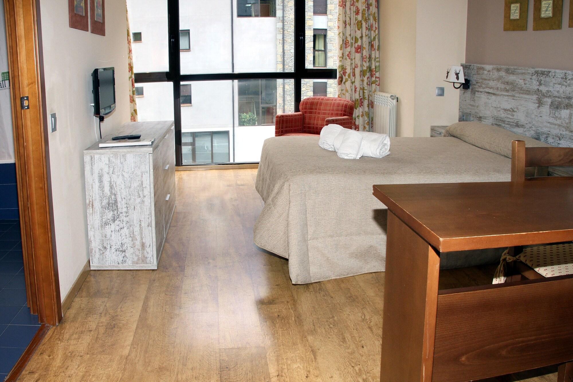 Aparthotel La Vall Blanca Вьелья Экстерьер фото