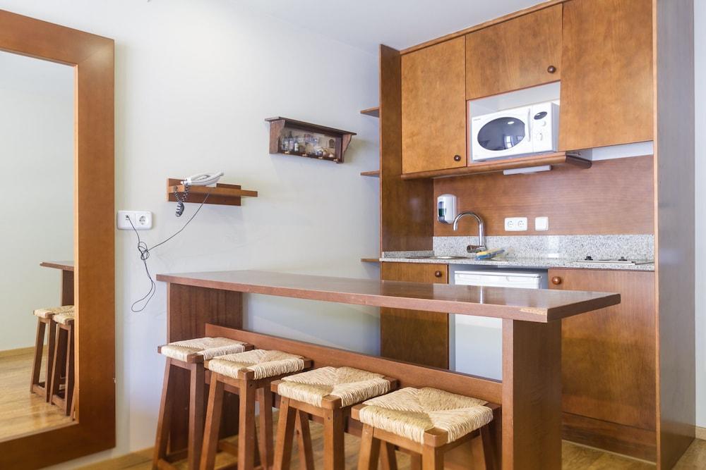 Aparthotel La Vall Blanca Вьелья Экстерьер фото