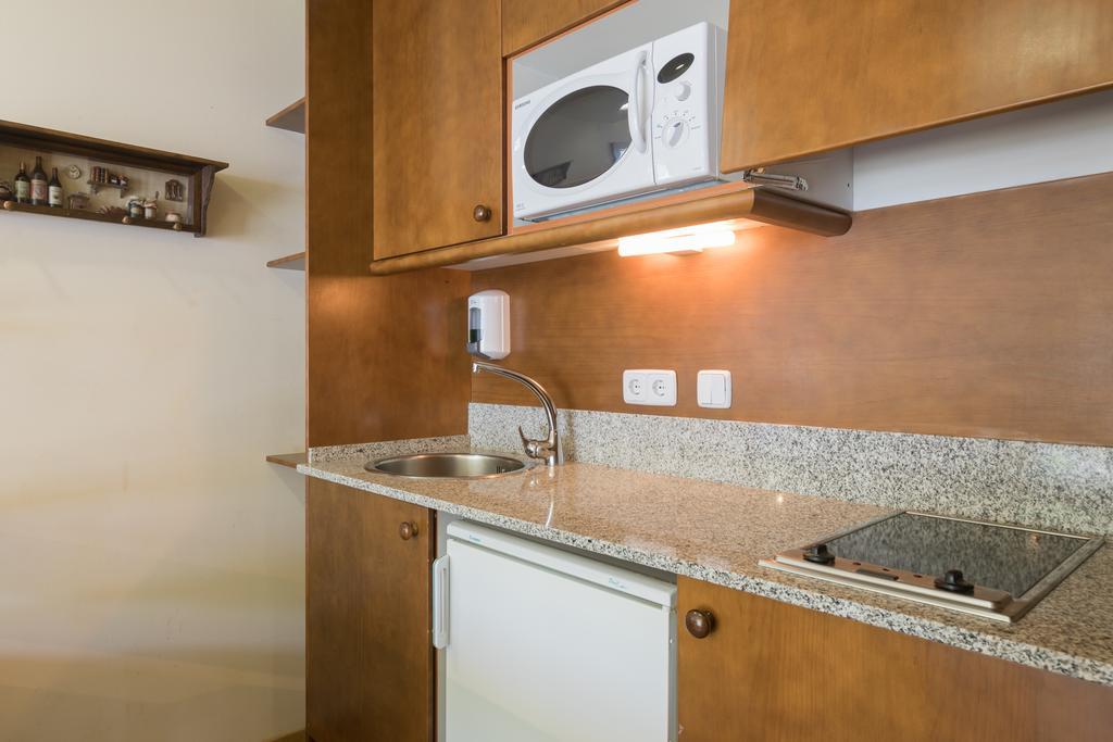 Aparthotel La Vall Blanca Вьелья Экстерьер фото