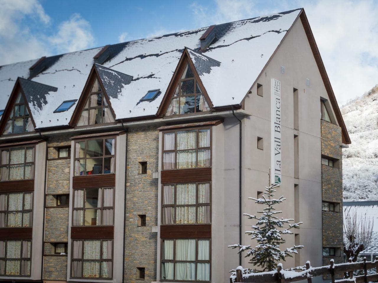 Aparthotel La Vall Blanca Вьелья Экстерьер фото