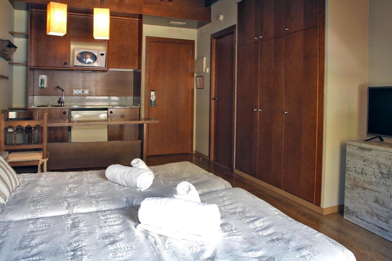 Aparthotel La Vall Blanca Вьелья Экстерьер фото
